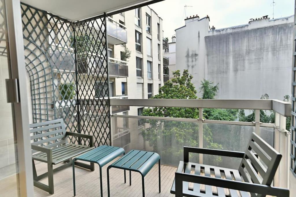 Spacieux Avec Balcon Le Bon Marche * Parijs